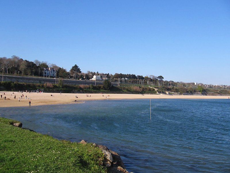 Moulin-Blanc Beach