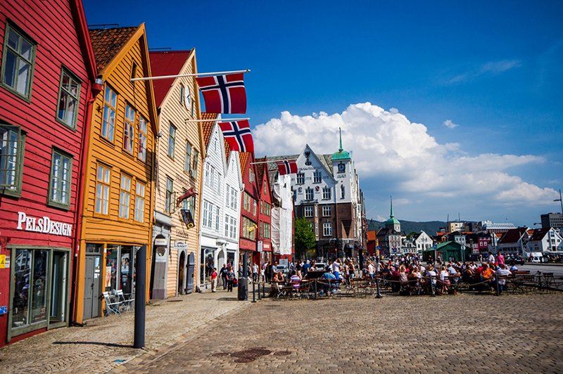 Hop-on Hop-off Bus City Tour in Bergen