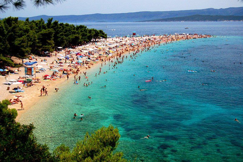 Zlatni Rat Beach