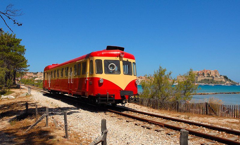 Balané Train