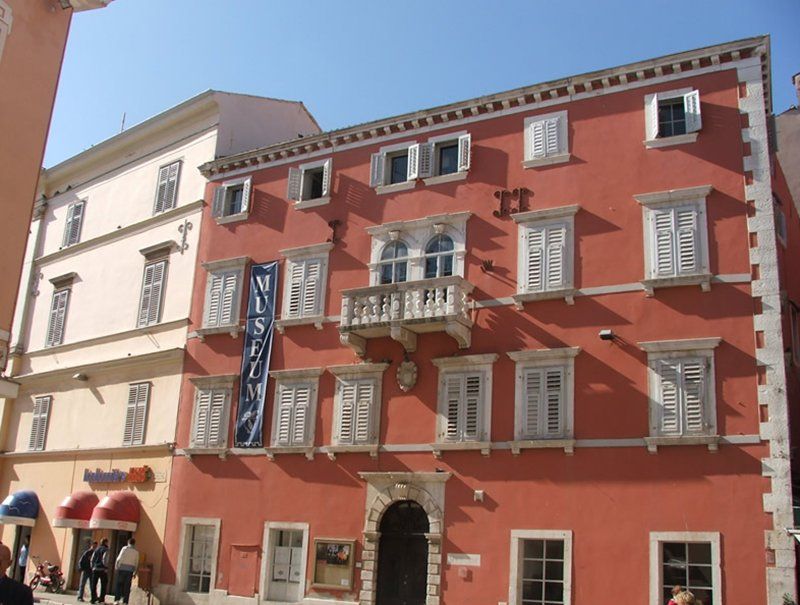 Kaliffi Palace - City Museum