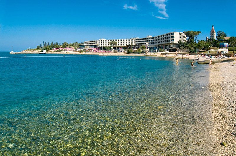 Crveni Otok Island