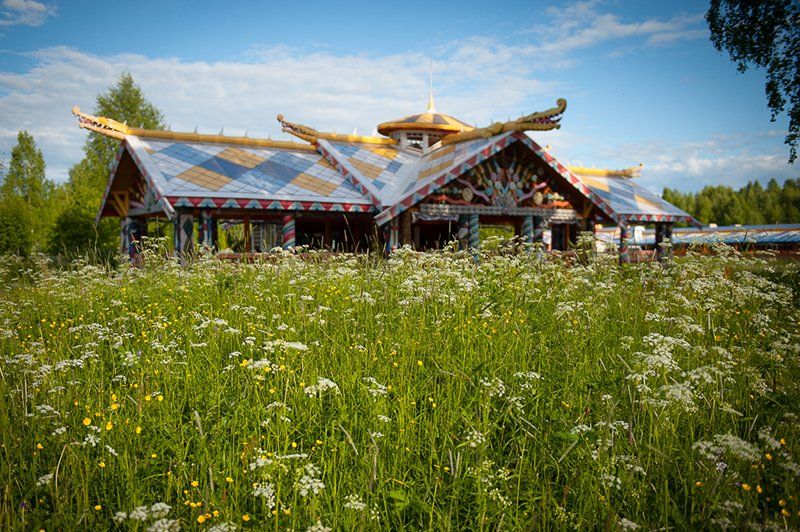 Екскурсія селом Мандроги