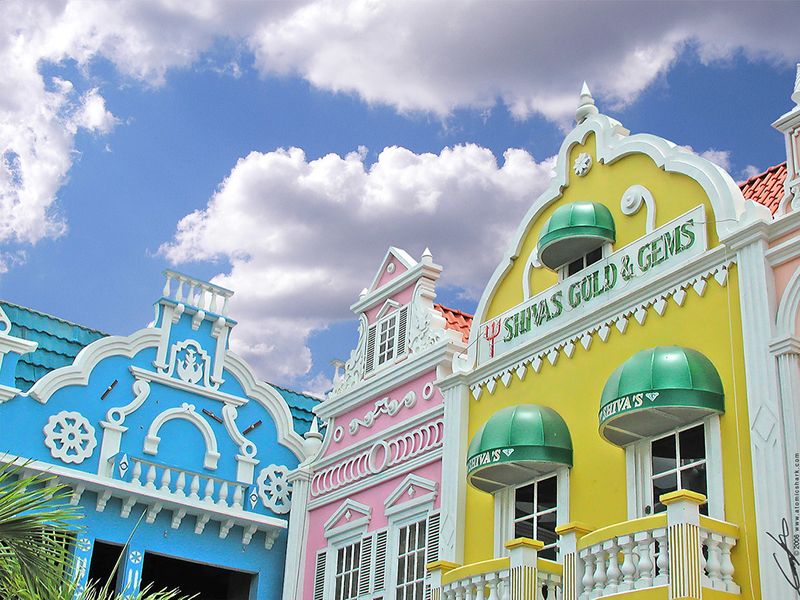 Old buildings in Oranjestad