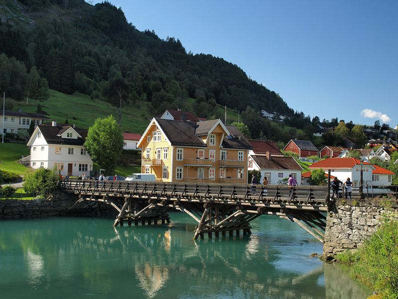 Hellesyult