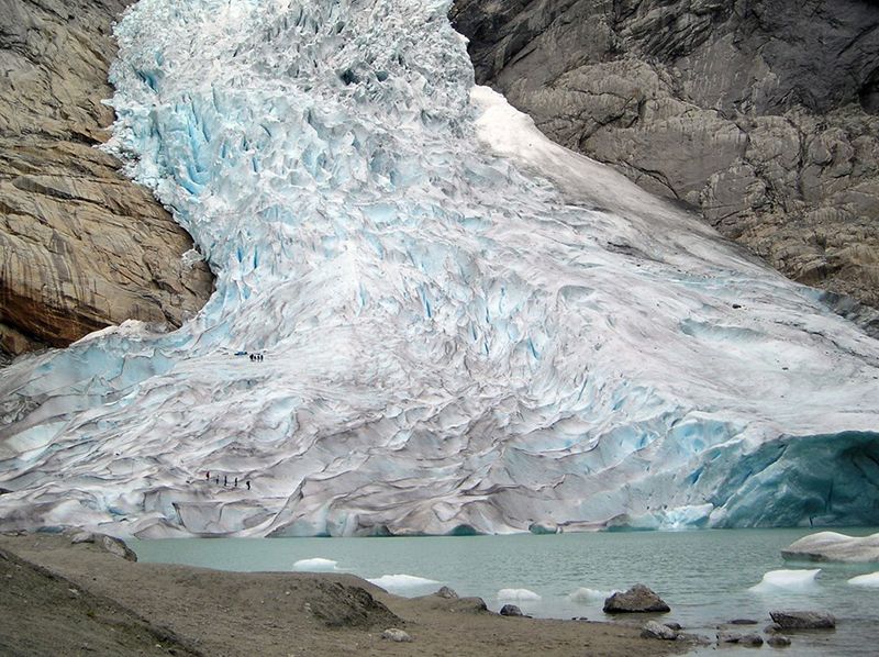 Blaustar Glacier Brixdals