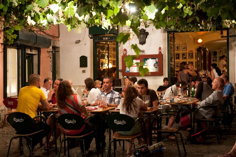 Restaurants in the Alfama area