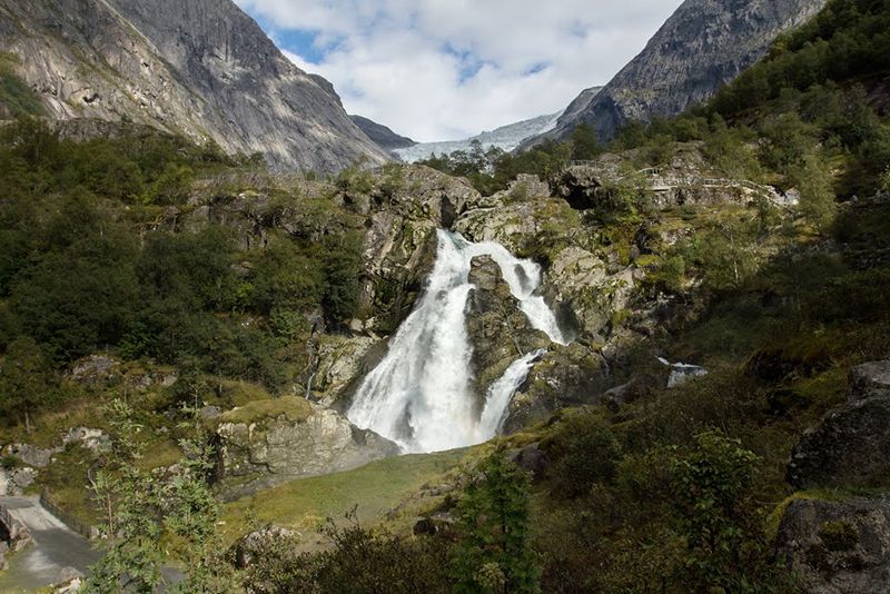 Kleivafossen Waterfall