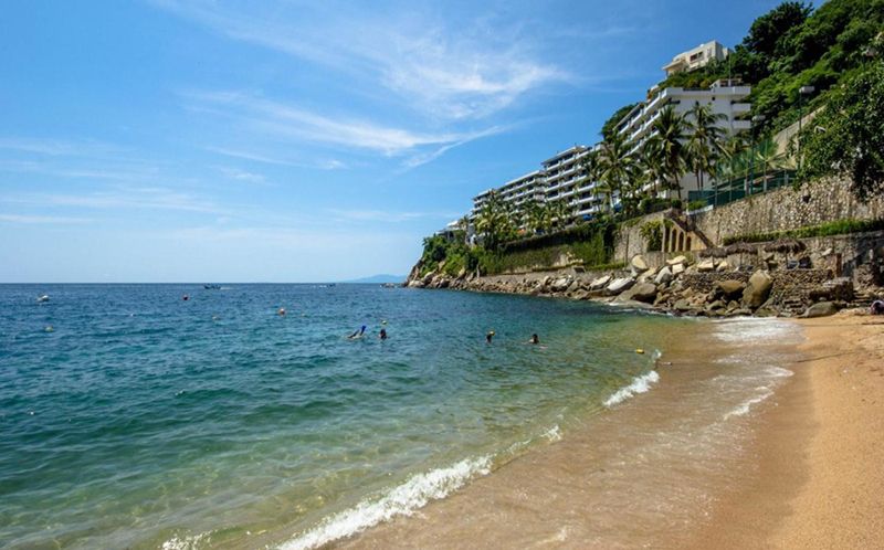 Playa Mismaloya Beach