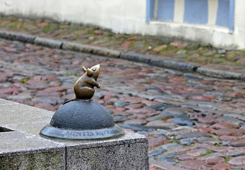 Sculpture “Wonderful Teddy Bear”