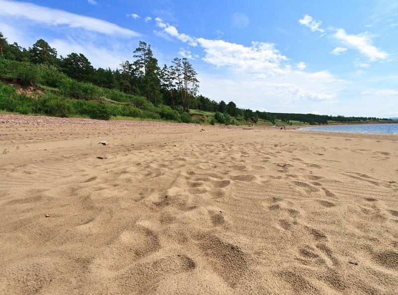 Alinsky Sands, Russia