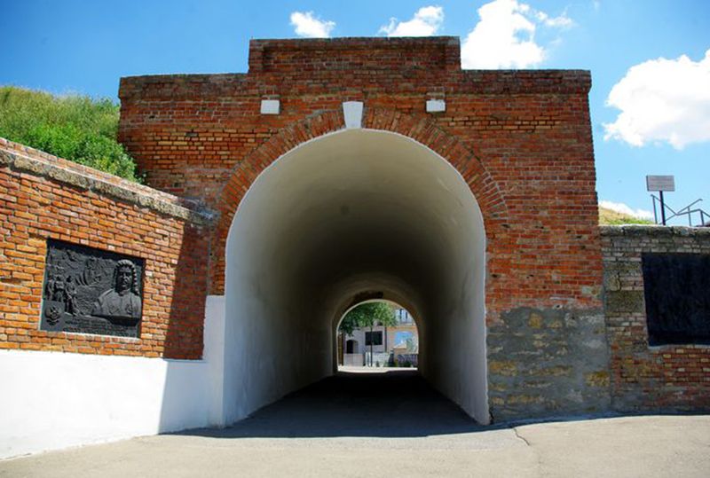 Castles of Olesiyevsky Gates