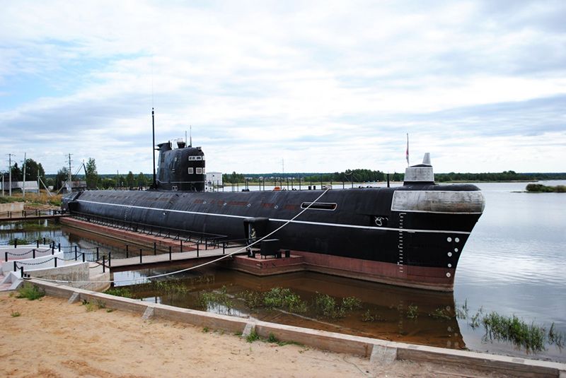 Museum submarine B-440