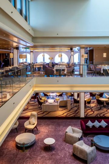 Aroya-Aroya-Cruises-2