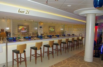 Bar next to the casino Bar 21