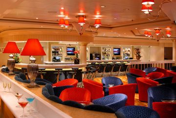 Нічний клуб (Dazzles Lounge & Night Club)