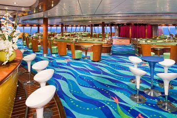 Вітальня (Spinnaker Lounge)