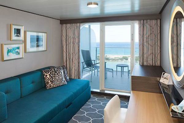 Cameră cu balcon „Balcony Stateroom with Large Balcony”