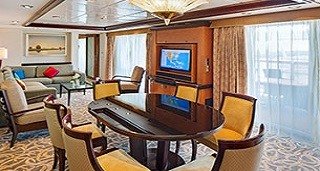 Сьют «Villa Suite - 4 Bedroom’s» (121 м² + балкон 78 м²)