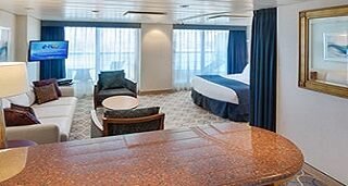 Suită „Grand Suite - 1 dormitor” (36 m² + balcon 10 m²)