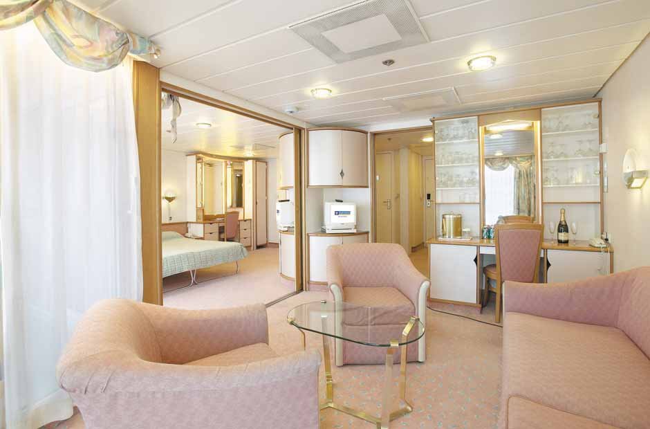 Люкс «Royal Family Suite with Balcony»