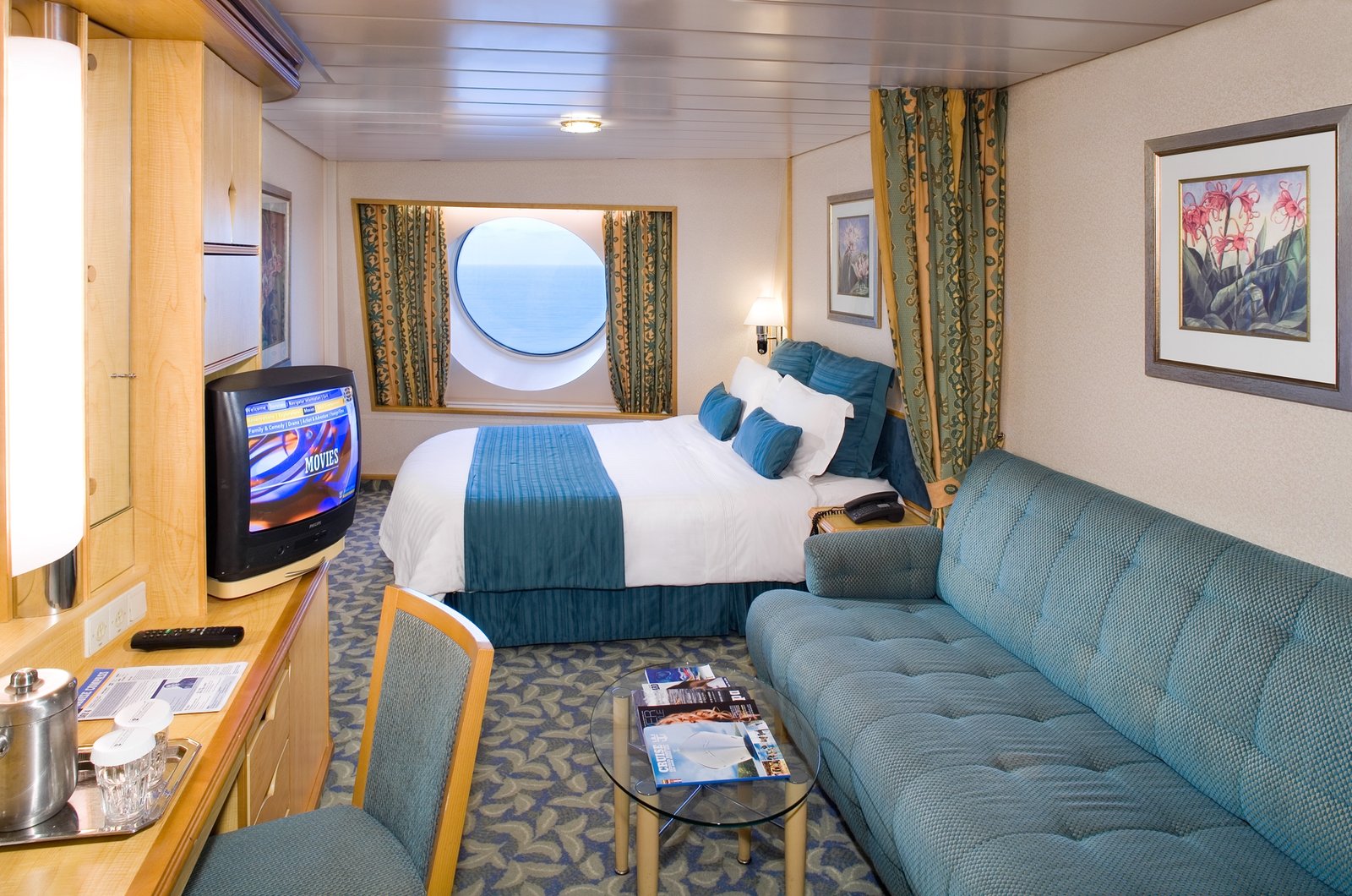 Каюта з вікном «Ocean View Stateroom»