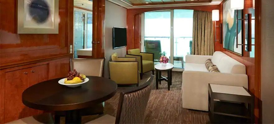 Сьют із балконом «2-Bedroom Family Suite with Balcony»