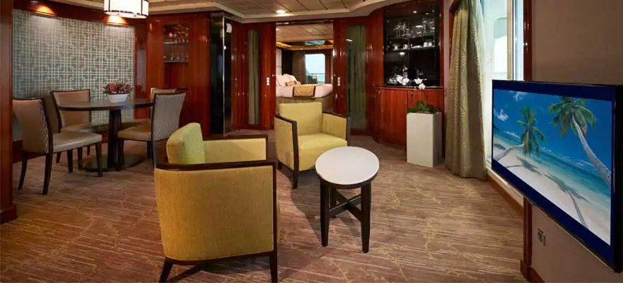 Сьют «Owner’s Suite with Two Balconies»