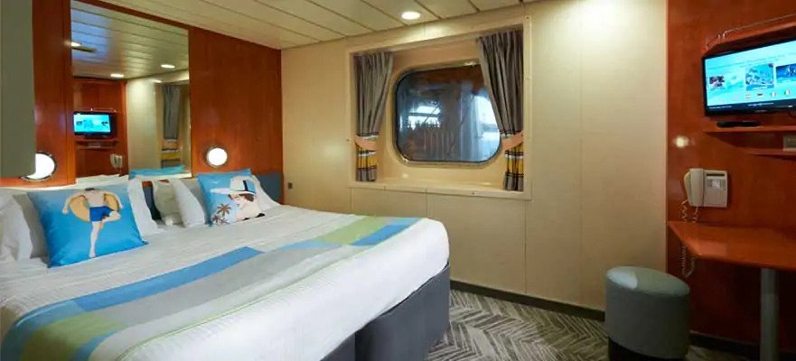 Каюта з вікном «Obstructed Oceanview Stateroom»