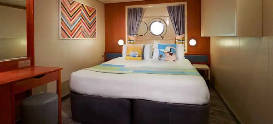 Каюта з вікном «Oceanview Porthole Window Stateroom»