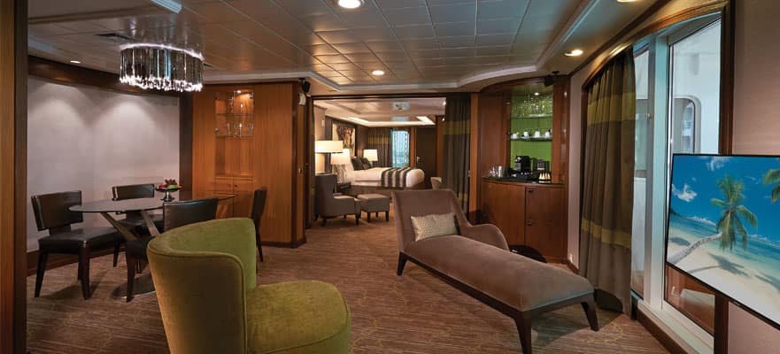 Сьют «The Haven Owner’s Suite with Large Balcony»
