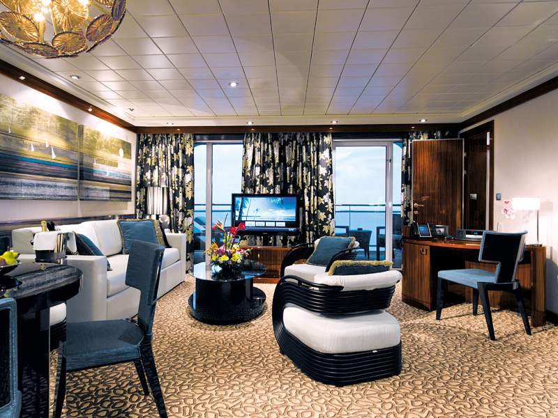 Сьют «The Haven Deluxe Owner’s Suite with Large Balcony»