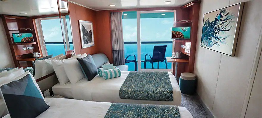 Каюта з балконом «Sail Away Balcony»