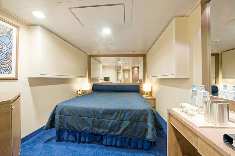 Interior cabin “FANTASTICA” (13 m²)