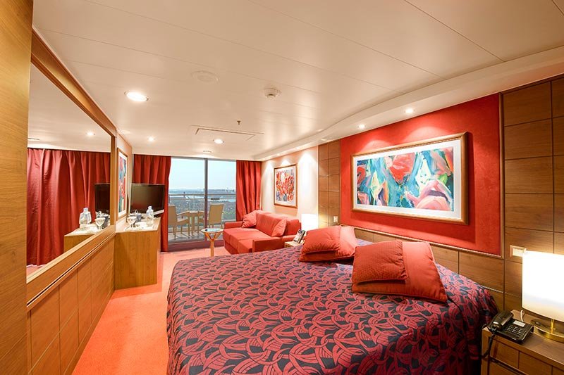 “AUREA” suite with a balcony (28 m²)