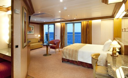 “Junior Suite” suite