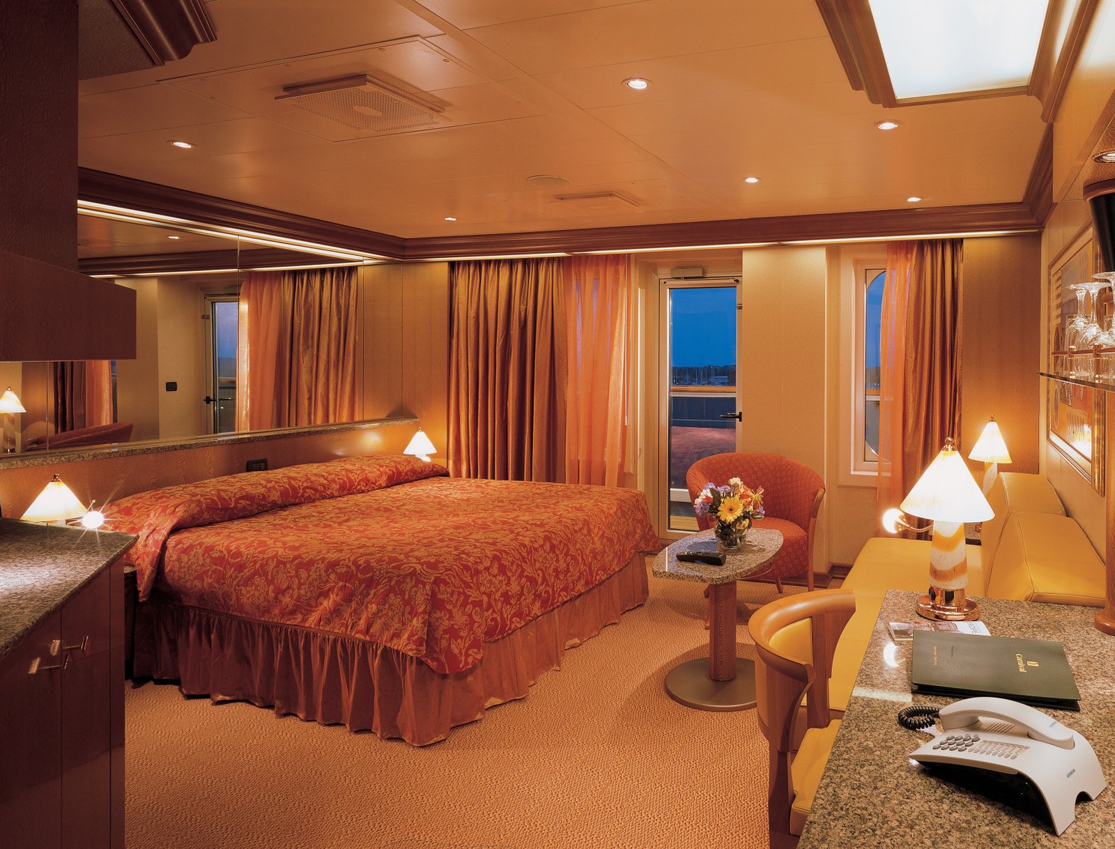 “Grand Suite” suite