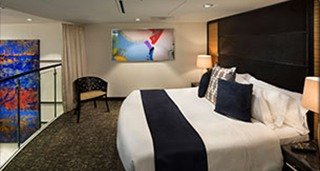 Сьют "Owner’s Loft Suite w/Balcony" (90  м² + balcony 46  м²)