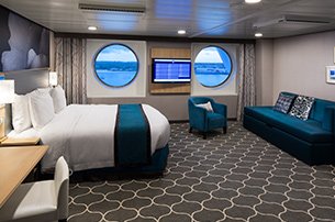 Каюта з вікном «Ultra Spacious Ocean View» (25 м²)