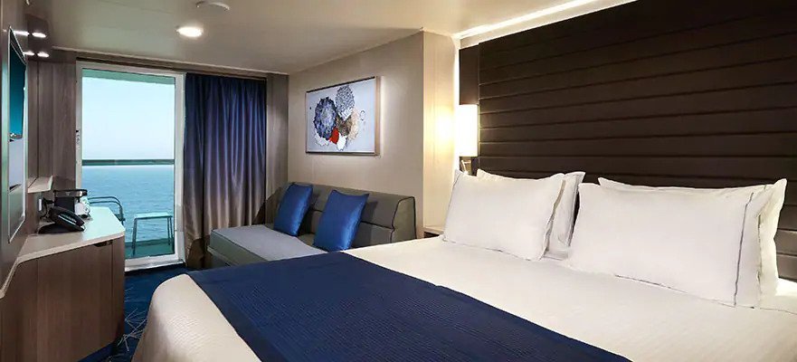 Каюта з балконом «Balcony Stateroom»