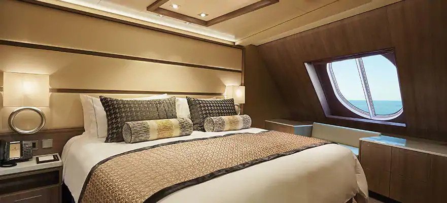 Сьют «The Haven Forward-Facing Penthouse with Balcony»