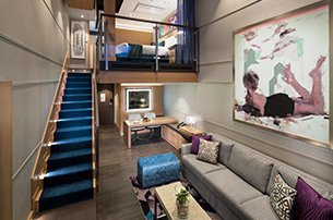 Дворівневий сьют «Crown Loft Suite»