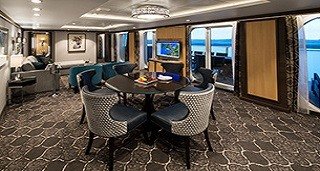 Вілла сьют з 4 спальнями та балконом “Villa Suite - 4 Bedroom” (106 м² + балкон 44 м²)