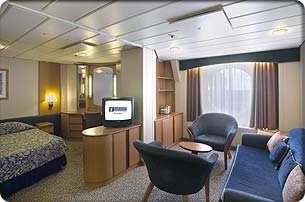 Каюта з вікном «Family Ocean View Stateroom»