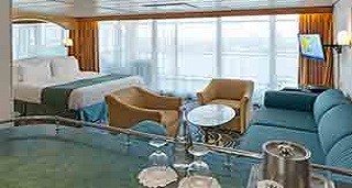 Suită „Grand Suite - 1 dormitor” (33 m² + balcon 10 m²)