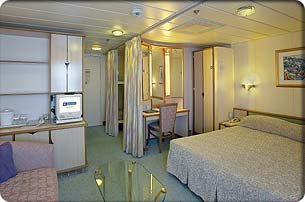 Cameră „Family Ocean View Stateroom” cu fereastră