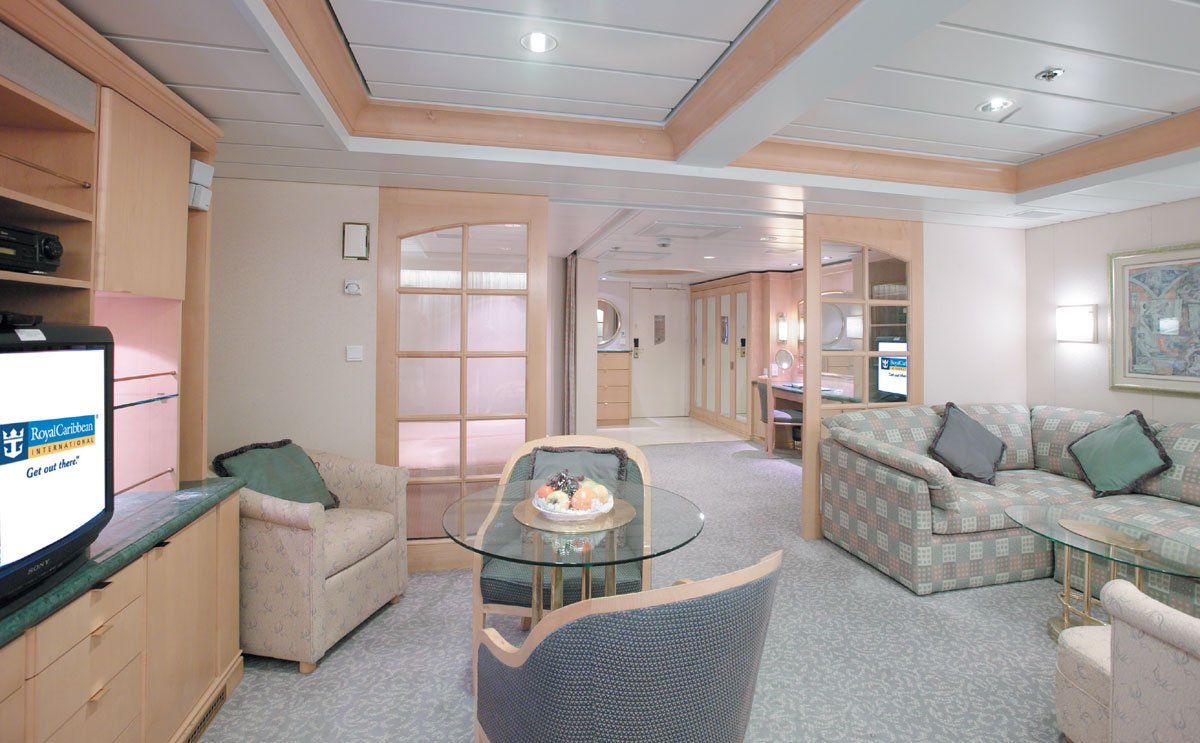 “Owner's Suite with Balcony” suite