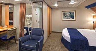 Cabină cu fereastră „Ultra Spacious Ocean View” (25 m²)
