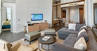Сьют "Owner’s Panoramic Suite - 1 Bedroom" (100 м² + balcony 15 м²)
