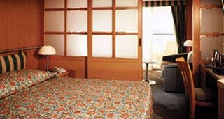 Каюта з балконом «Family Veranda Stateroom»